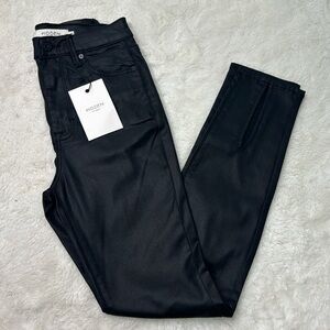 Hidden Denim Skinny Jeans